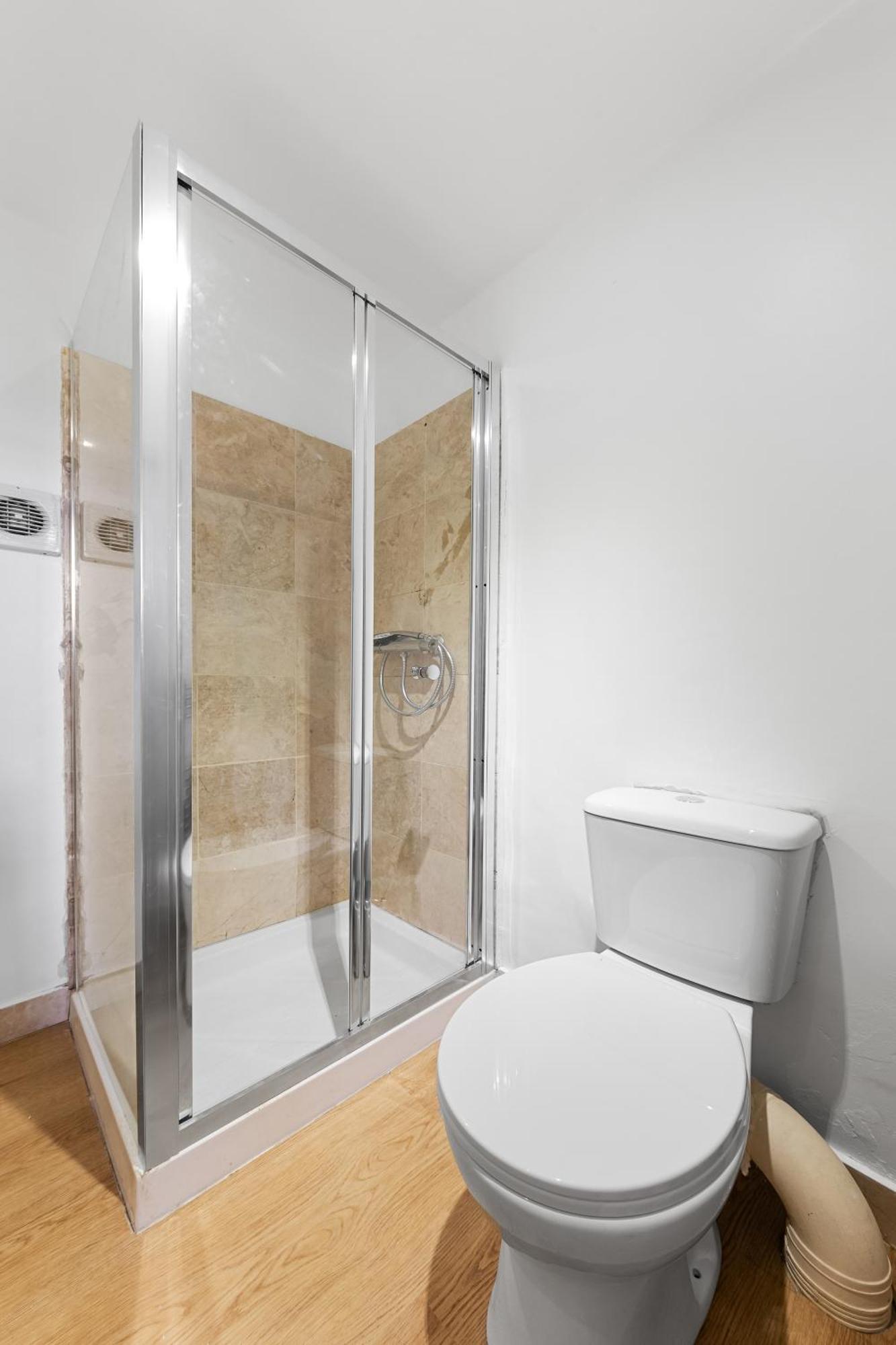 Serviced Duplex In Paddington, Near Hyde Park Marble Arch, W2 *